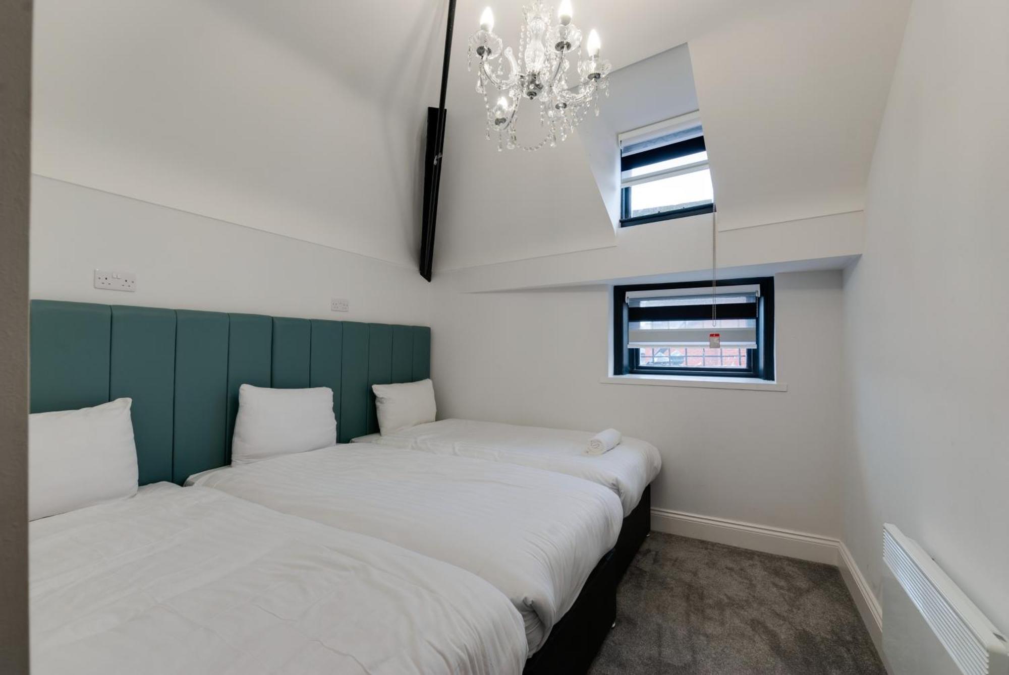 Temple Court Cavern Quarter Apartments By Happy Days Liverpool Exterior photo