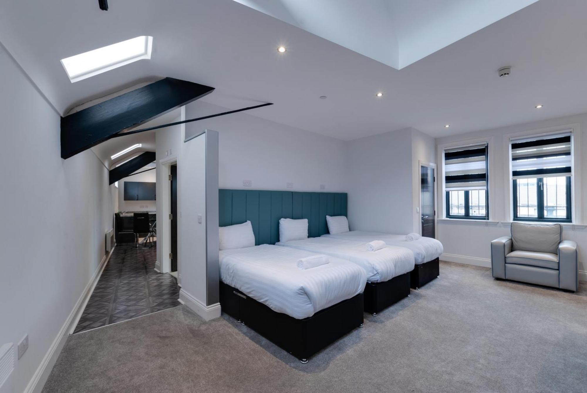 Temple Court Cavern Quarter Apartments By Happy Days Liverpool Exterior photo